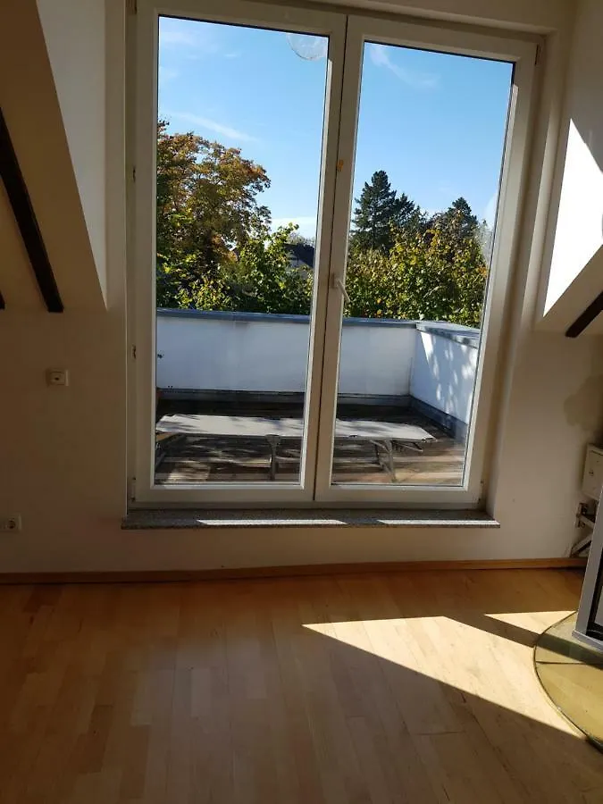Villa High Ceiling 2 Bedrooms Troisdorf 0*,  Germany